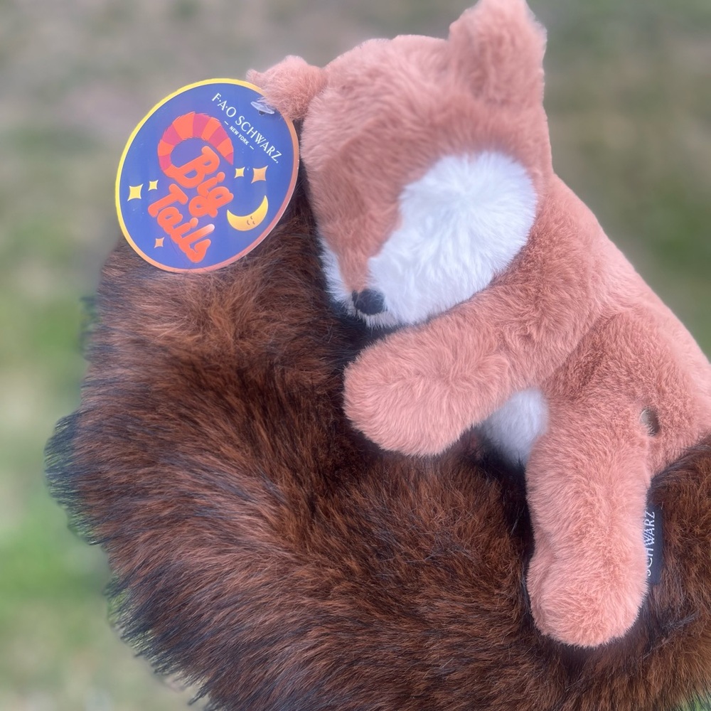 FAO Schwarz Rust & White Plush Fox with Fluffy Tail